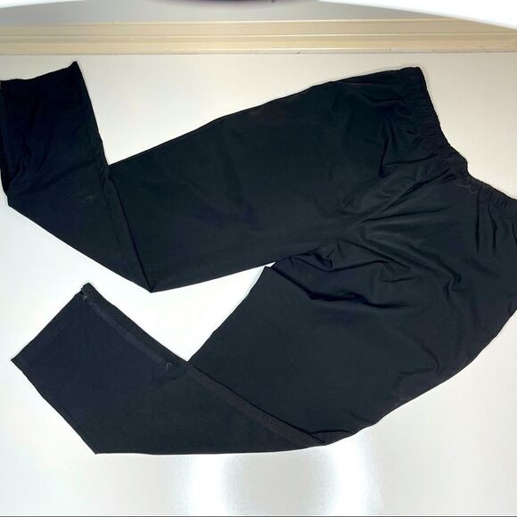 Large Fila Black-White Joggers‎ - Picture 3 of 4